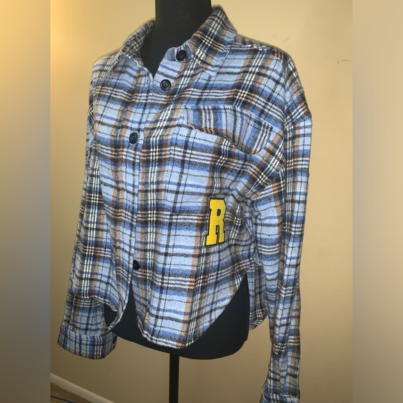 Plaid Flannel Cropped Shacket LetterJacket. - Picture 3 of 3
